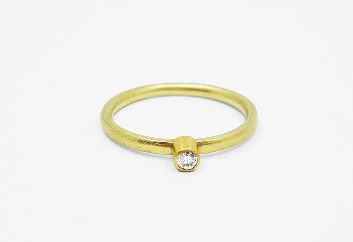 Brillantring in 900er und 585er Gold