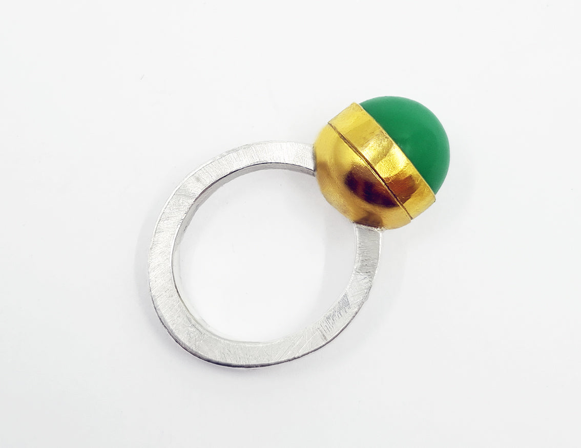 Chrysopras Ring in Silber mit 900er Goldfassung