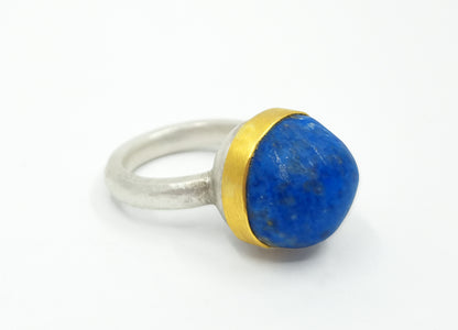 Lapis Lazuli ring in silver with 900 gold setting