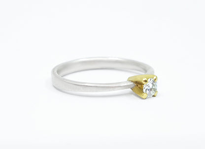 3.5 mm diamond ring in gold and silver