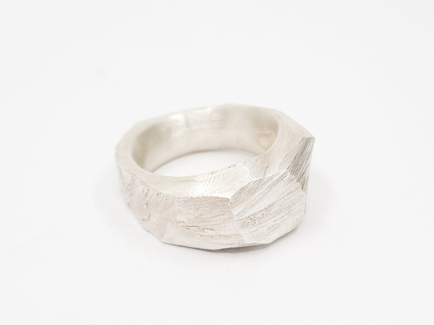 Silver cast ring using the lost wax process – a piece of pure craftsmanship