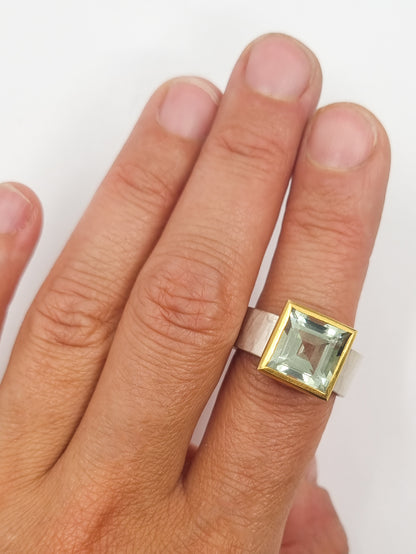 Prehnit Ring in Gold und Silber